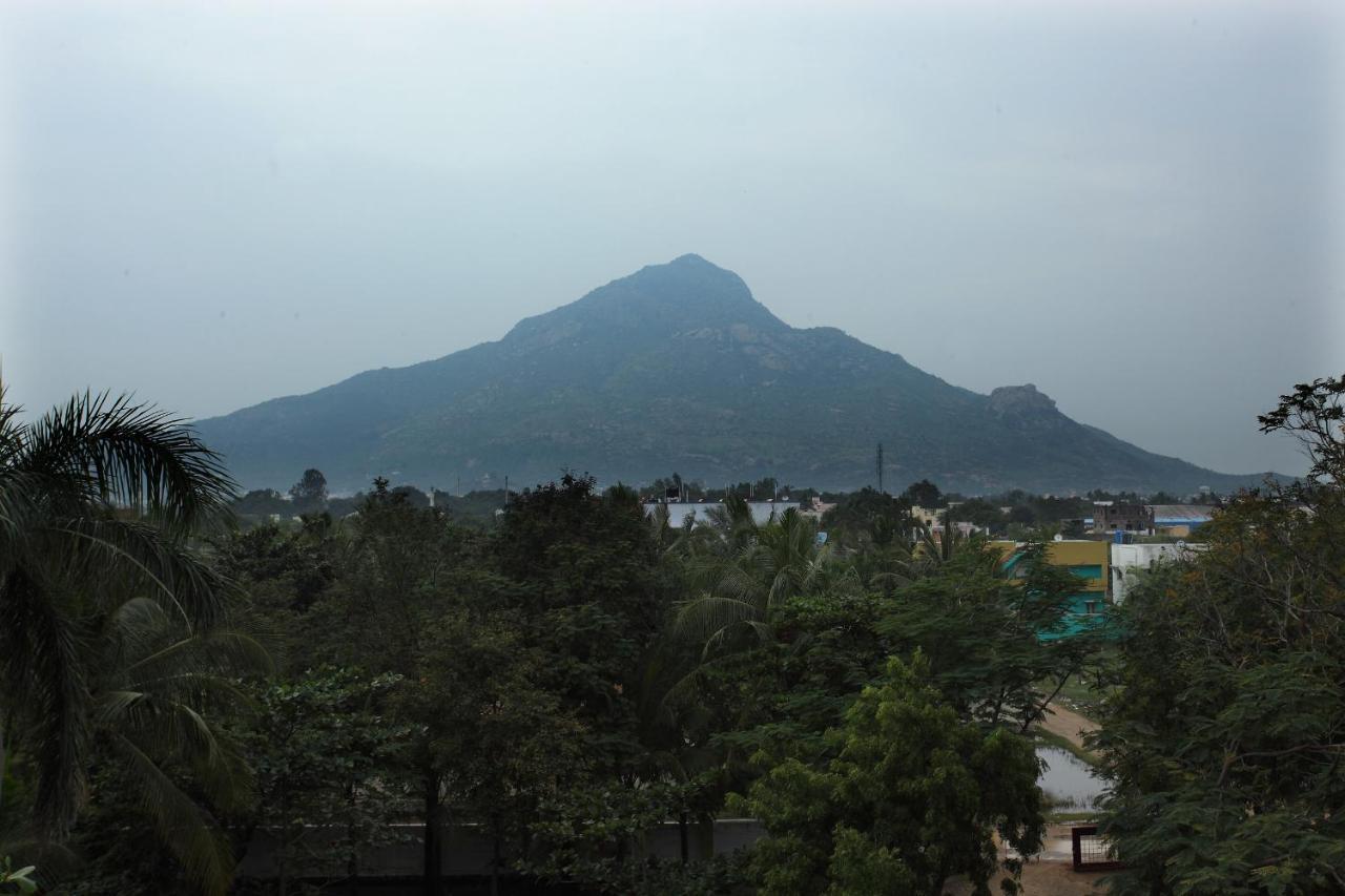 Hotel Siva Sakthi ติรุวันนามาลัย ภายนอก รูปภาพ