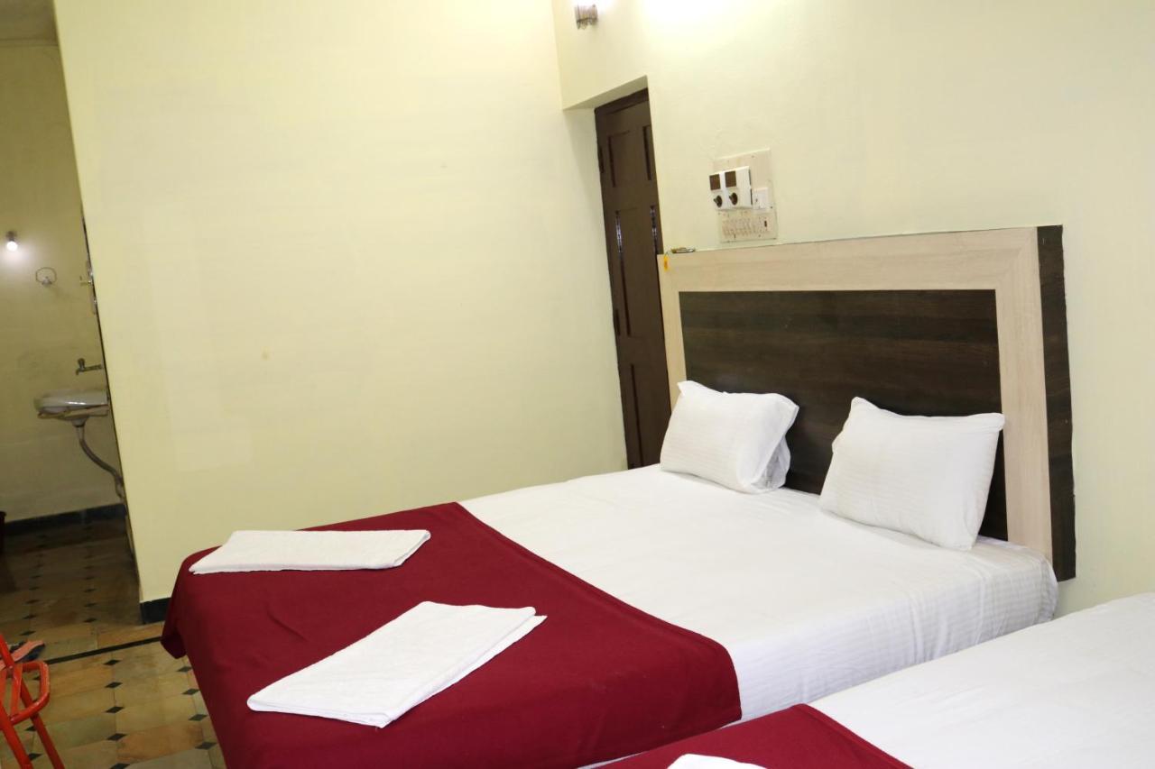 Hotel Siva Sakthi ติรุวันนามาลัย ภายนอก รูปภาพ