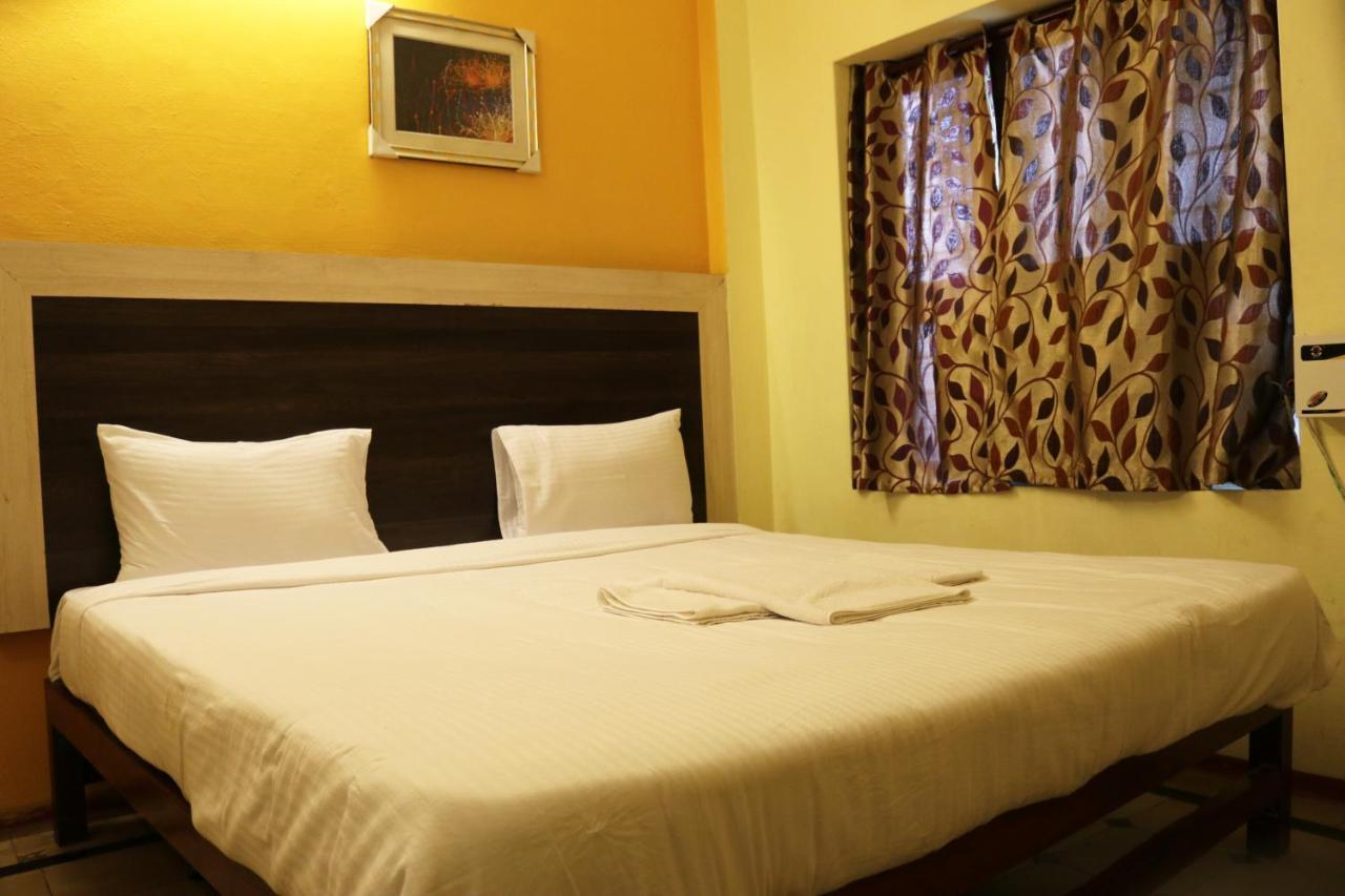 Hotel Siva Sakthi ติรุวันนามาลัย ภายนอก รูปภาพ