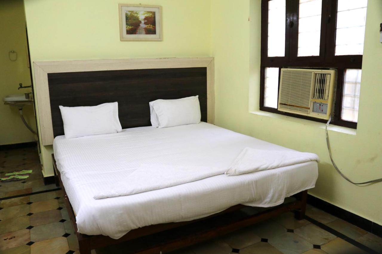 Hotel Siva Sakthi ติรุวันนามาลัย ภายนอก รูปภาพ