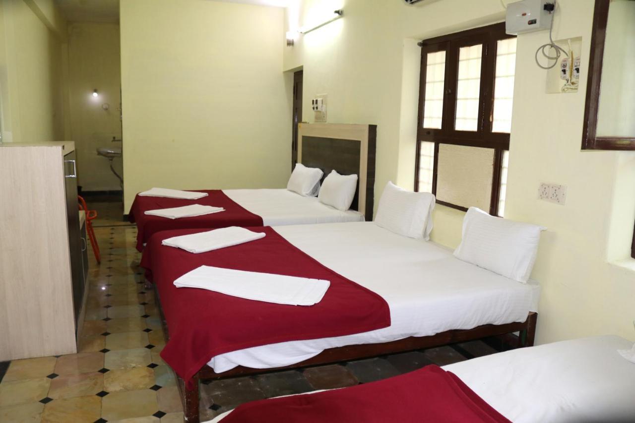 Hotel Siva Sakthi ติรุวันนามาลัย ภายนอก รูปภาพ