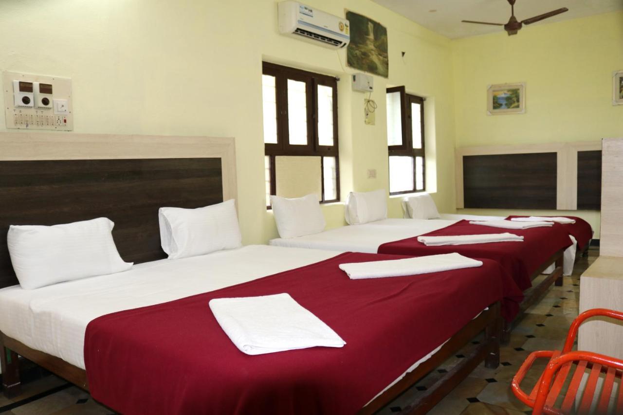 Hotel Siva Sakthi ติรุวันนามาลัย ภายนอก รูปภาพ