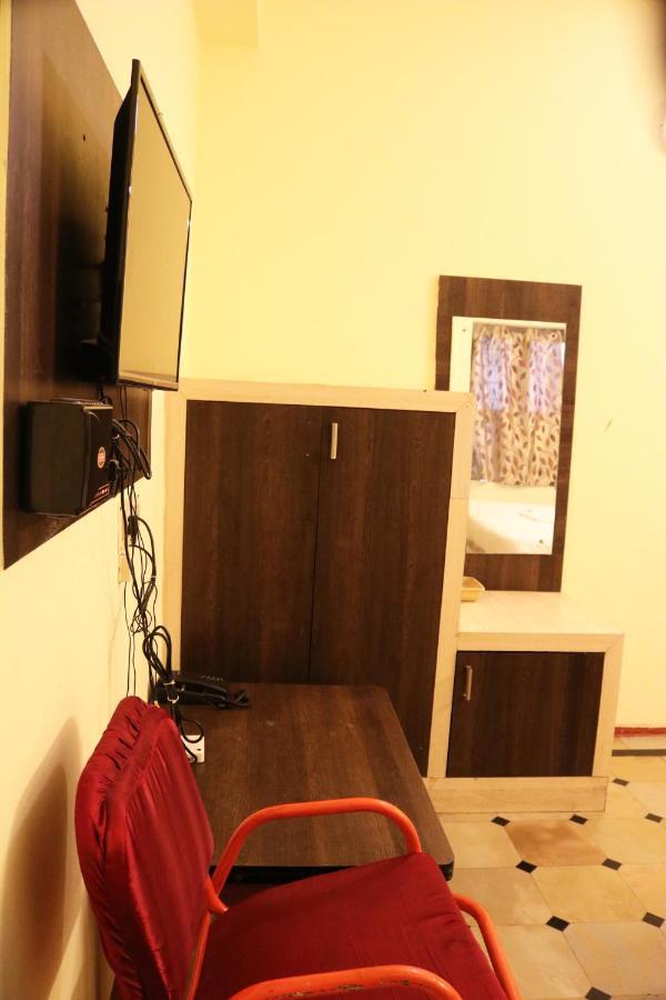 Hotel Siva Sakthi ติรุวันนามาลัย ภายนอก รูปภาพ