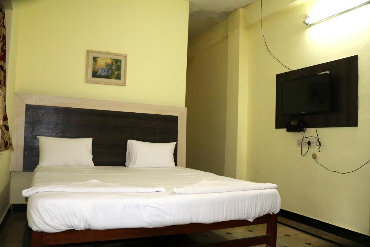 Hotel Siva Sakthi ติรุวันนามาลัย ภายนอก รูปภาพ